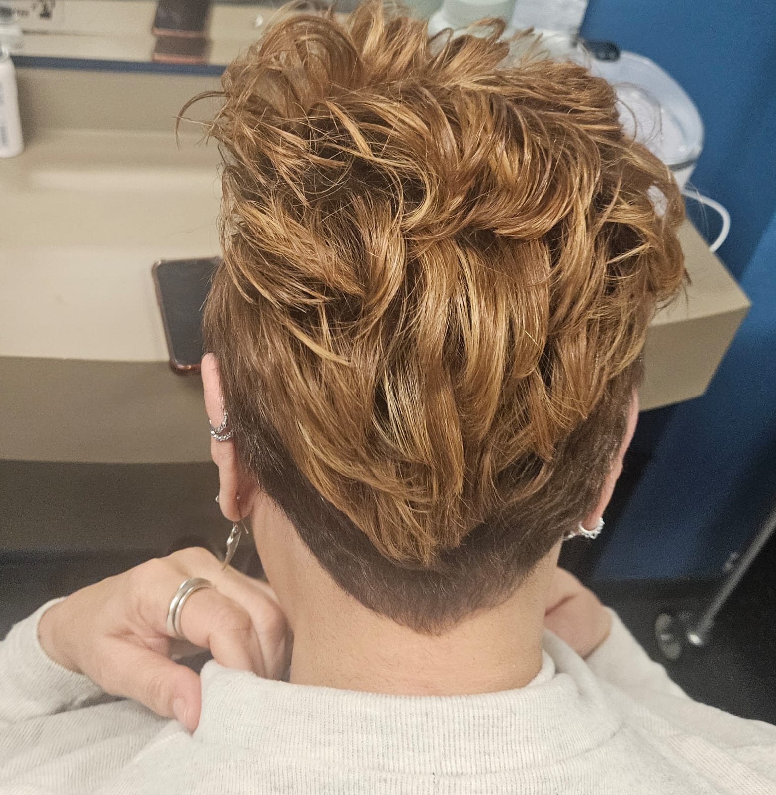 Copper textured crop